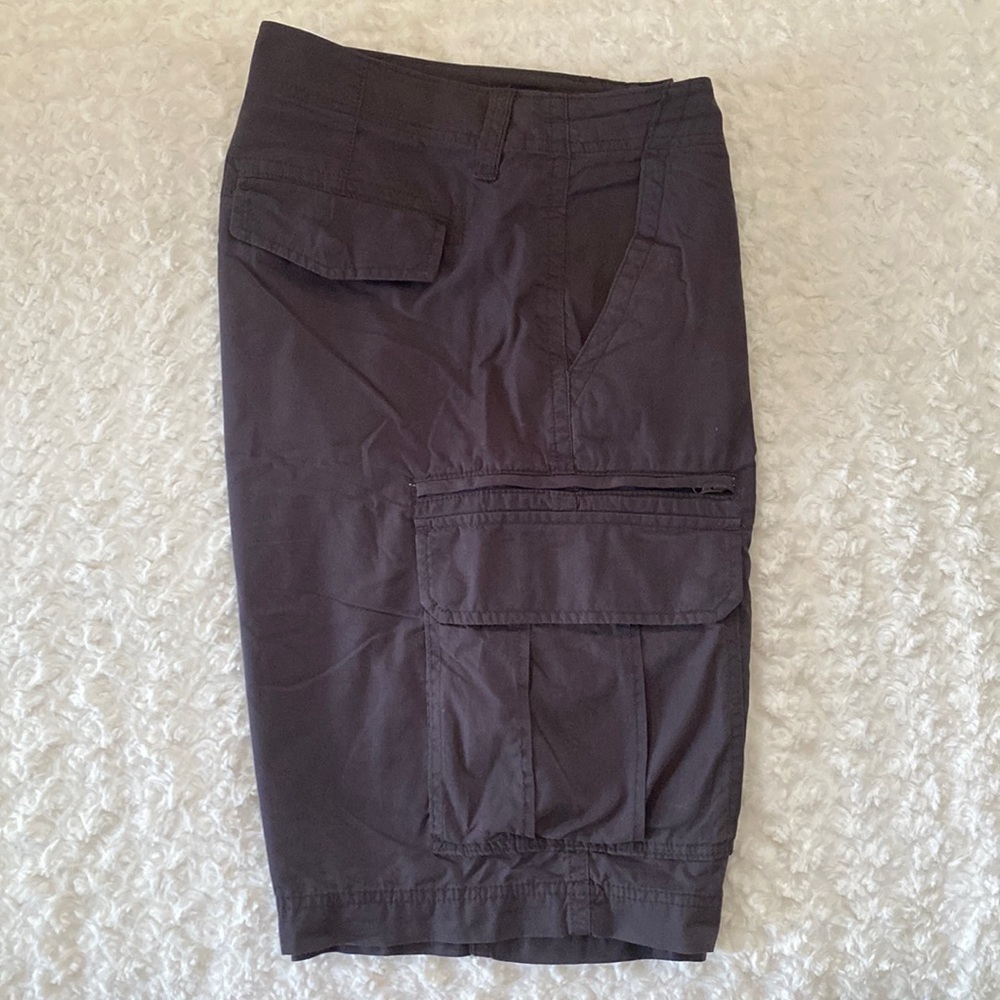 Men’s Sonoma Shorts- 33 waist, 10 inch inseam- grey- great worn condition!